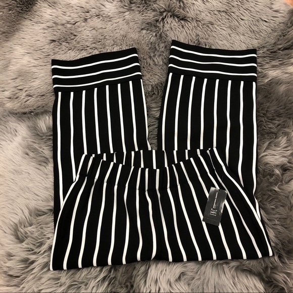 INC | Women’s Striped Cropped Pants | Size SM - Picture 2 of 4
